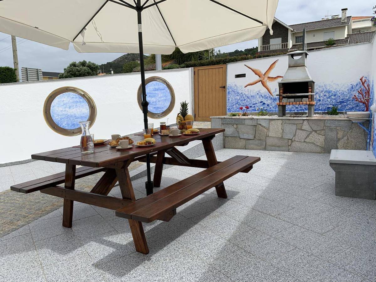 Two-Bedroom House in Praia de Vila Praia de Âncora, Vila Praia de Ancora