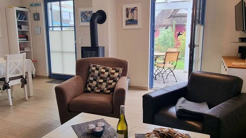 Ferienhaus für 4 Personen, mit Sauna und Garten sowie Terrasse in Wismarer Bucht - 2