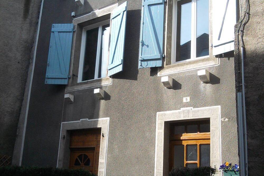 Entire apartment, 4-seater apartment 50 m2 in Laruns, Béarn