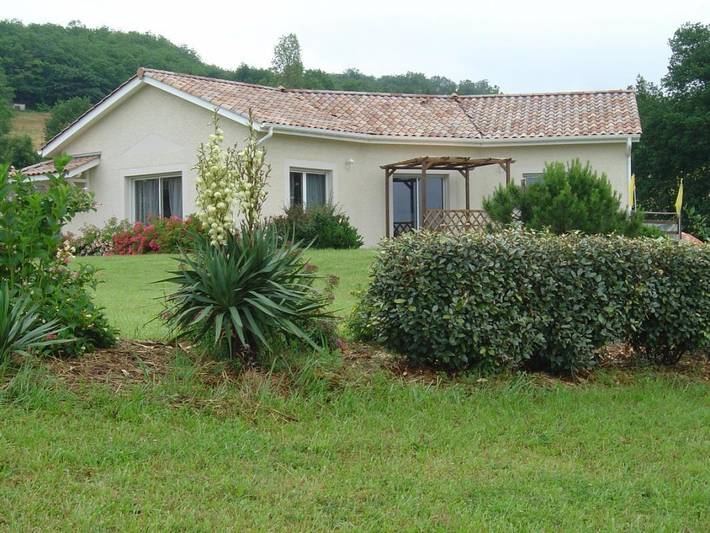 Gîte pour 5 personnes, avec Terrasse et Jardin