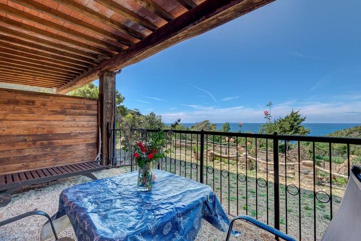 Ferienhaus für 4 Personen, mit Garten auf Elba