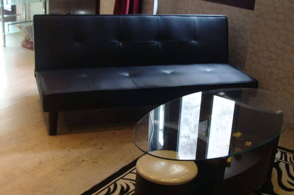Entire apartment, Escapade between sea and mountains. in Breil-sur-Roya, Nice region