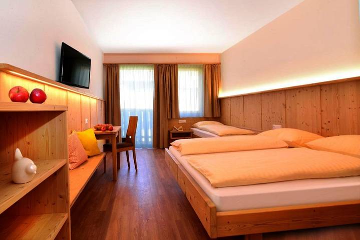 BnB für 2 Personen, mit Garten und Terrasse in den Dolomiten - 4