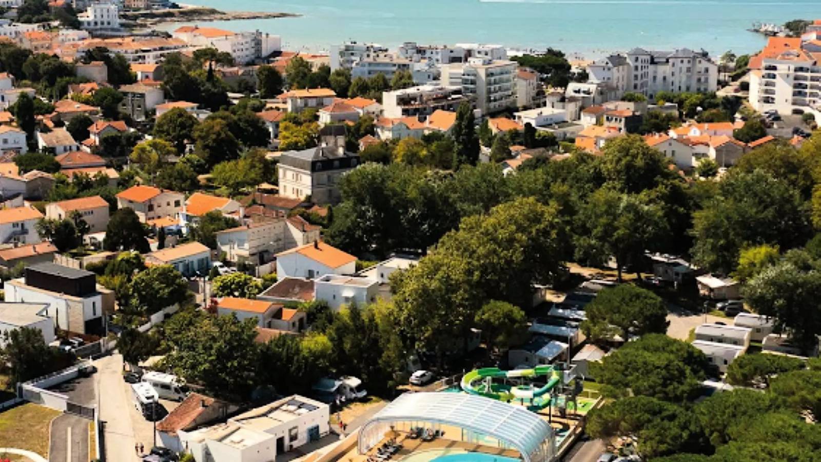 Cottage 4 estancias 6 Personas + Tv in Royan, Côte de Beauté