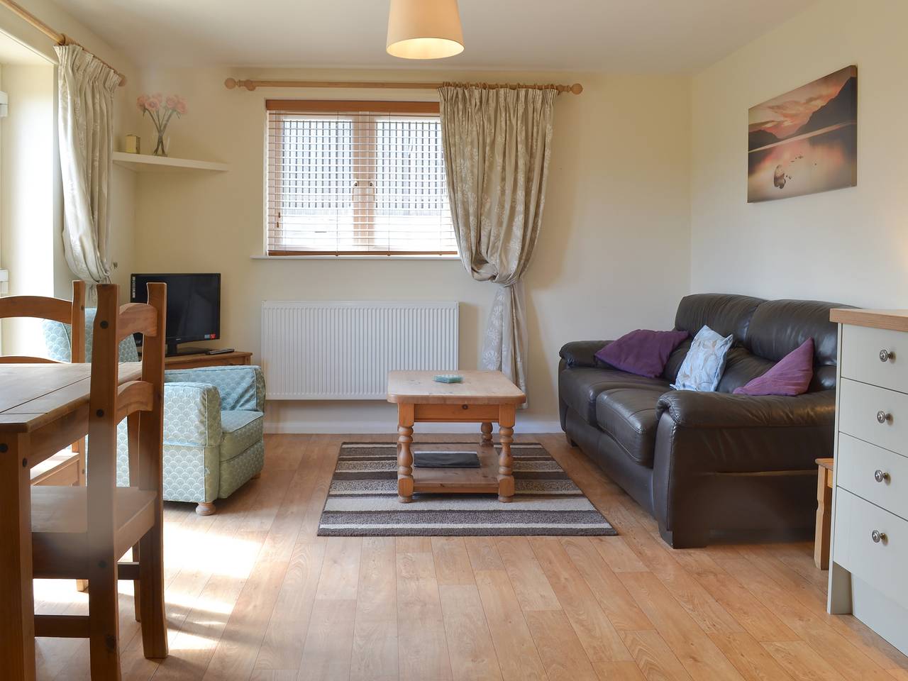 The Hayloft - 28836 in Royal Wootton Bassett, Wiltshire