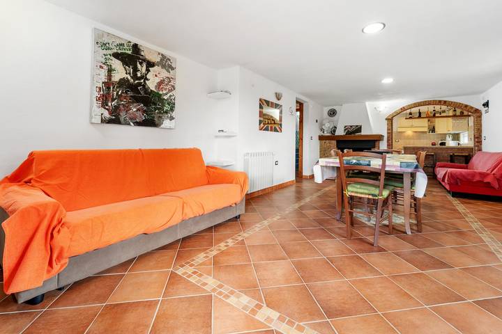 Entire apartment, Apartment 'Claire' with Private Garden in San Giovanni Suergiu, Sulcis Iglesiente