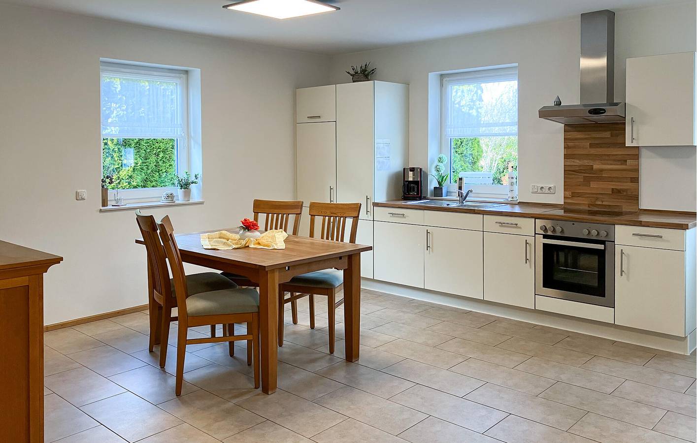 Luxuriöses Apartment in der Nähe des Arzfeld Centers mit Terrasse und Parkplatz in Arzfeld, Eifelkreis Bitburg-Prüm