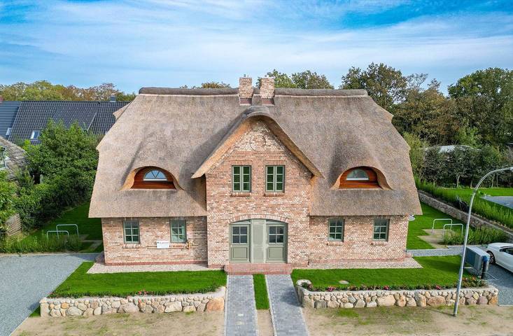 Ferienhaus für 4 Personen, mit Garten und Sauna in Borgsum - 2