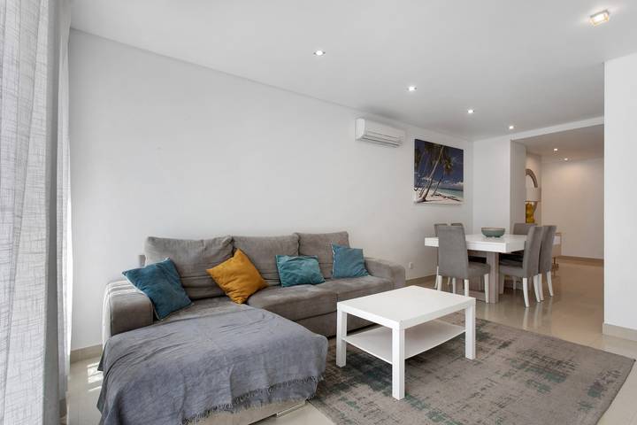 Appartement entier, Appartement Rodrigues avec piscine partagée à São Martinho do Porto in Praia de São Martinho do Porto, São Martinho do Porto