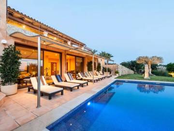 Villa in Alcúdia, Mallorca Norden für 8 