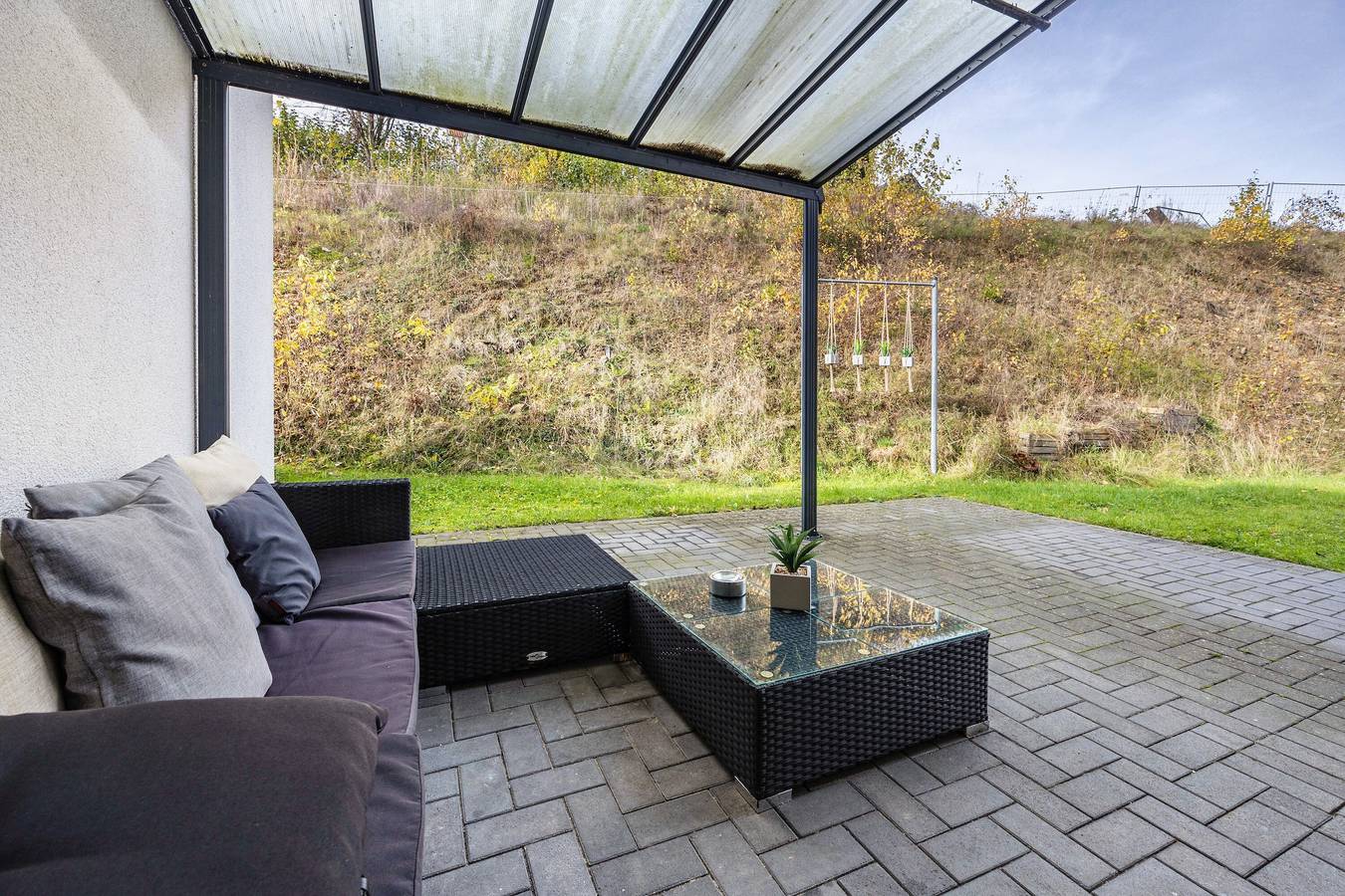 Ganze Wohnung, Apartment 'Altenbeken-2' mit privater Terrasse, privatem Garten und Wlan in Altenbeken, Teutoburger Wald