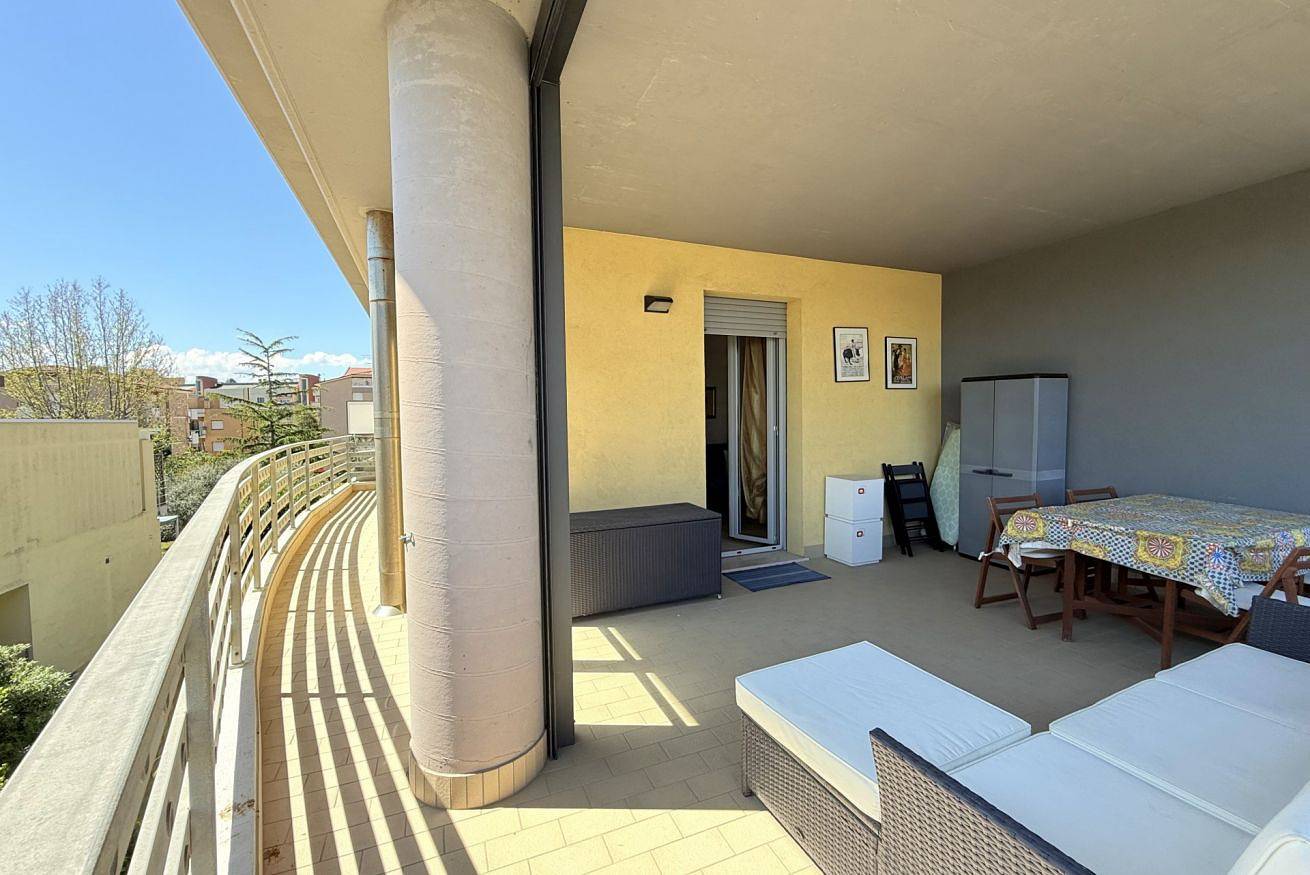 Appartement entier,  Se255 - Senigallia, two-bedroom apartment 500 meters from the sea with furnished balcony in Senigallia, Senigallia (Commune)