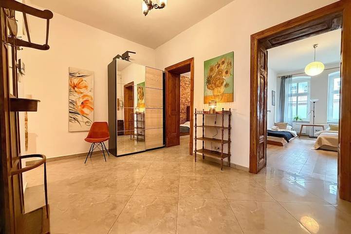 Entire apartment, Daszyńskiego Spacious Apartment in Wrocław, Lower Silesia