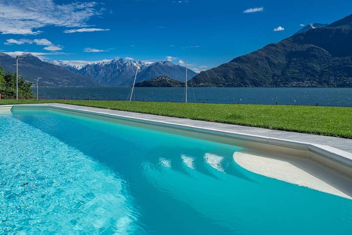 Villa für 14 Personen, mit Garten und Seeblick in Pianello del Lario - 4