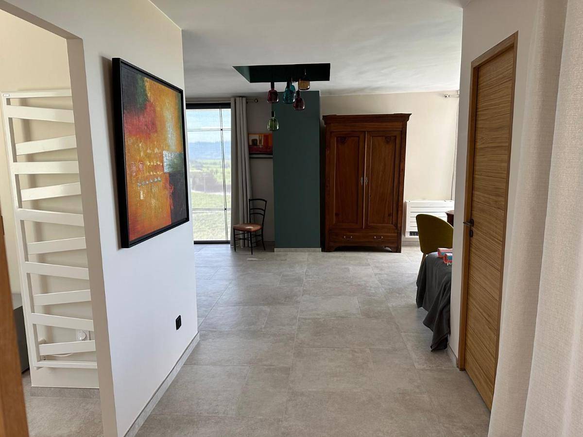 Luxury Triple Room in Cairanne, Vaucluse