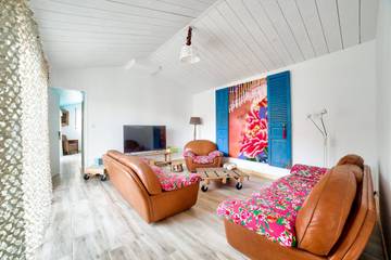 Location de vacances pour 6 personnes, avec terrasse et jardin à Barbâtre