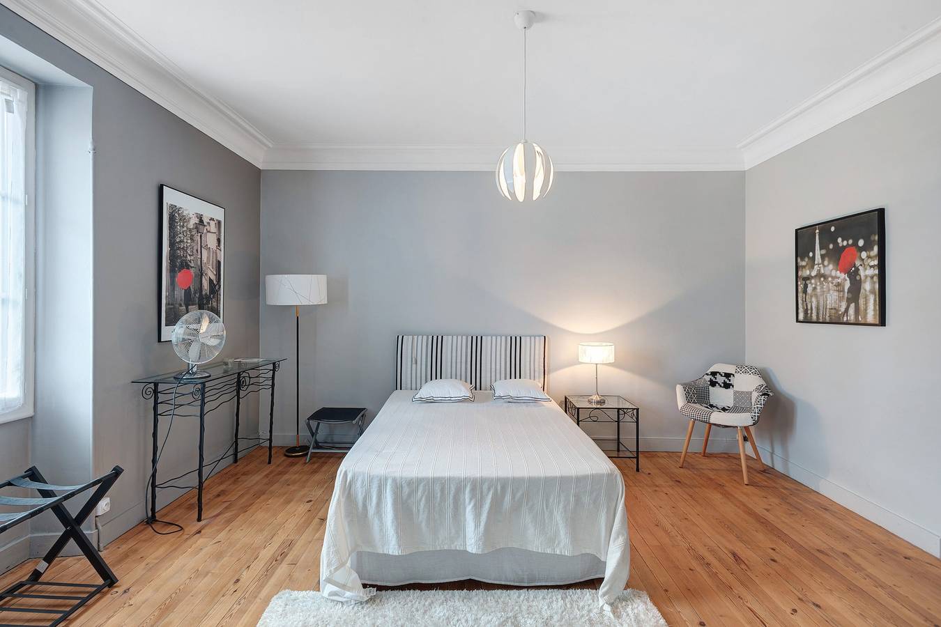 Guest Room “L’annexe De Camillac - Chambre 1920” with Private Garden and Wi-Fi in Bourg, Blaye region