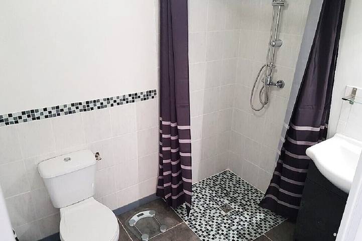 Location de vacances pour 4 personnes, avec jacuzzi et terrasse, animaux acceptés à Pouldergat - 4