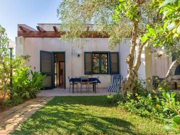 Ferienwohnung für 2 Personen, mit Garten und Pool auf Sizilien