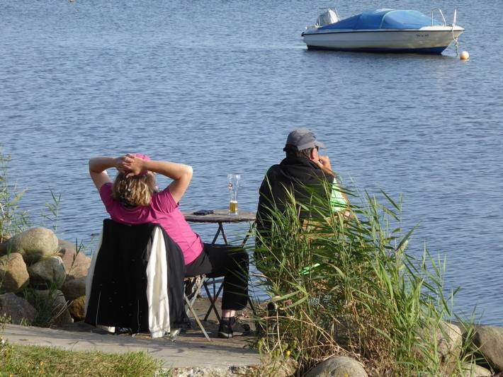 Ferienwohnung für 4 Personen, mit Terrasse und Garten sowie Sauna und Seeblick in Gingst