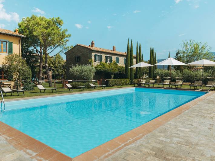 Boerderij met zwembad in Cortona in Provincie Arezzo