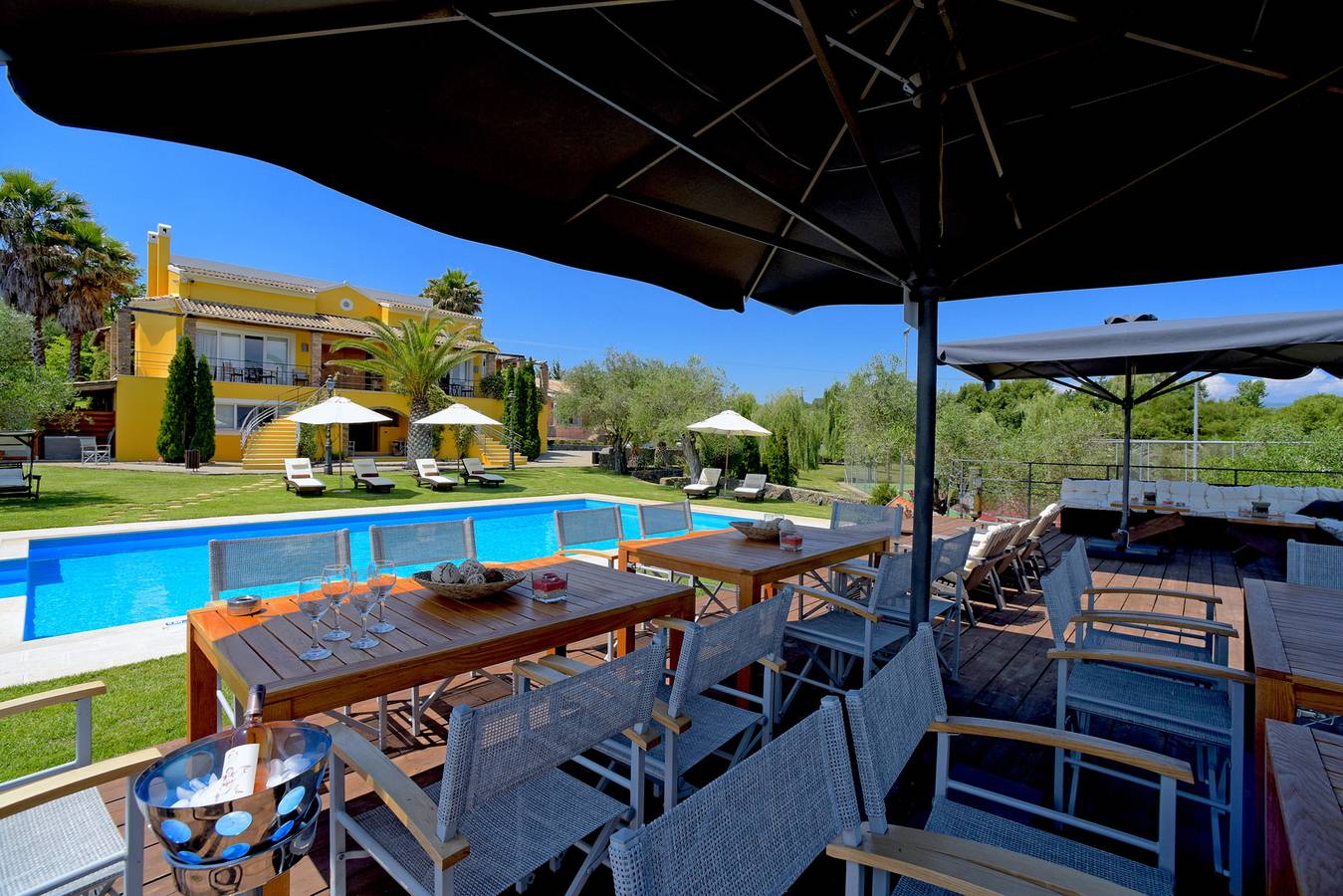 Villa per 24 persone con piscina in Gouvia, Corfù