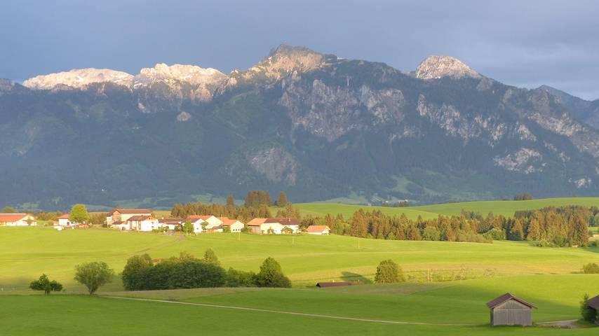 Ferienwohnung für 5 Personen, mit Balkon, kinderfreundlich in Hopferau - 4