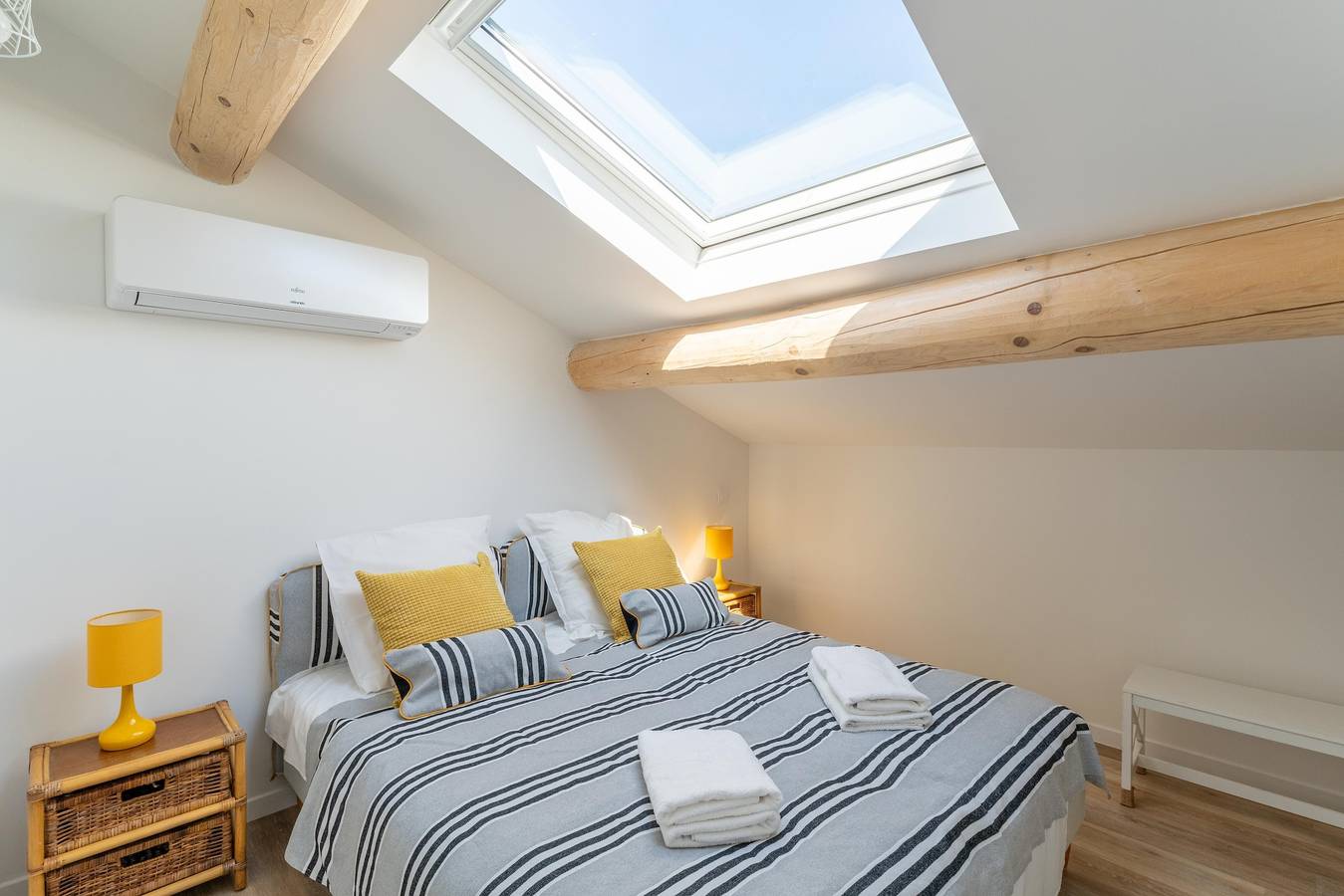 Appartement entier, Appartement "Casa Zio" avec balcon, Wi-Fi et climatisation in Vaison-la-Romaine, Parc naturel régional du Mont-Ventoux