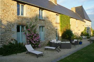 Chambre d’hôte pour 4 personnes, avec vue et jardin à Pontorson