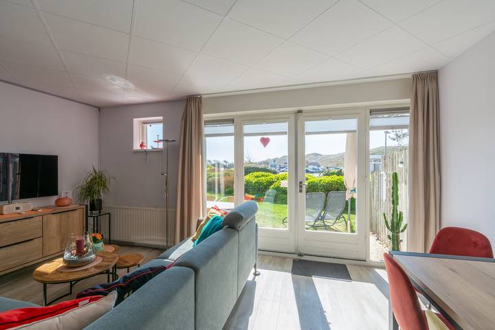 Ferienhaus für 4 Personen, mit Terrasse und Balkon/Terrasse in Julianadorp