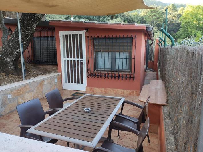 Casa rural para 4 personas, con vistas y jardín en Sierras del Segura