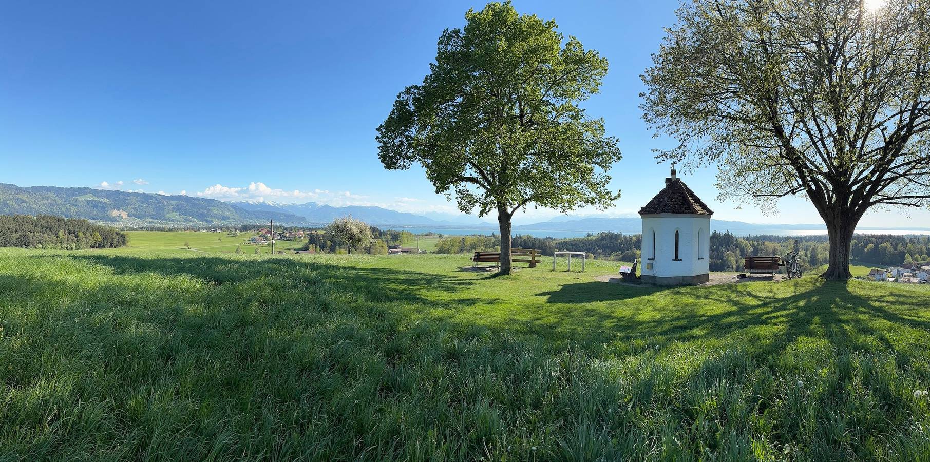 Ganze Wohnung, Ferienwohnung 'Quartier Wellant' mit Terrasse, Garten und Blick auf die Weißensberger Kapelle in Weißensberg, Bayerisch Schwaben