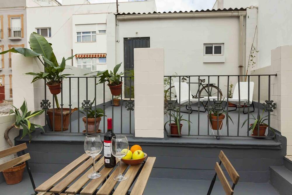 Apartamento entero, Apartamento 2 hab-terraza Sevilla/Triana in Central Seville, Sevilla