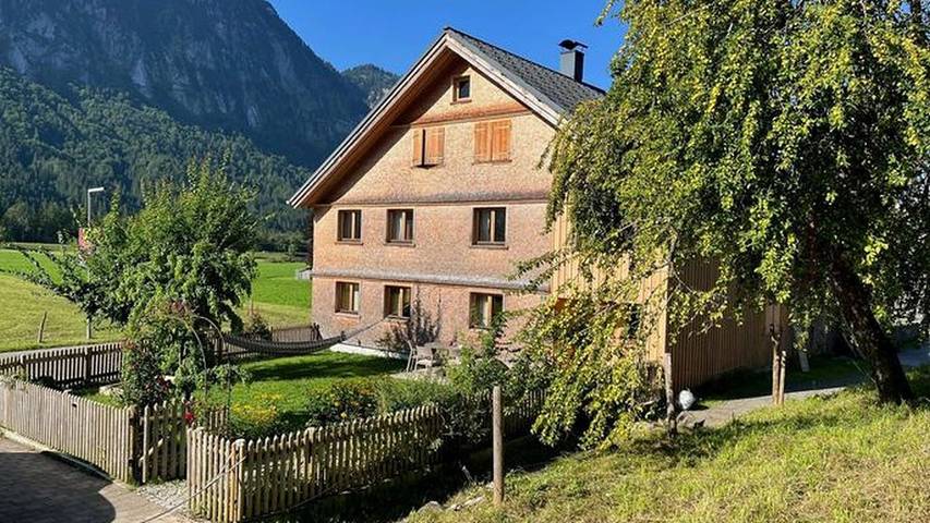 Ferienwohnung für 5 Personen, mit Garten in Schnepfau