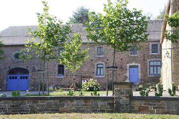 Gîte pour 4 personnes, avec jardin ainsi que vue et piscine, animaux acceptés à Ohey