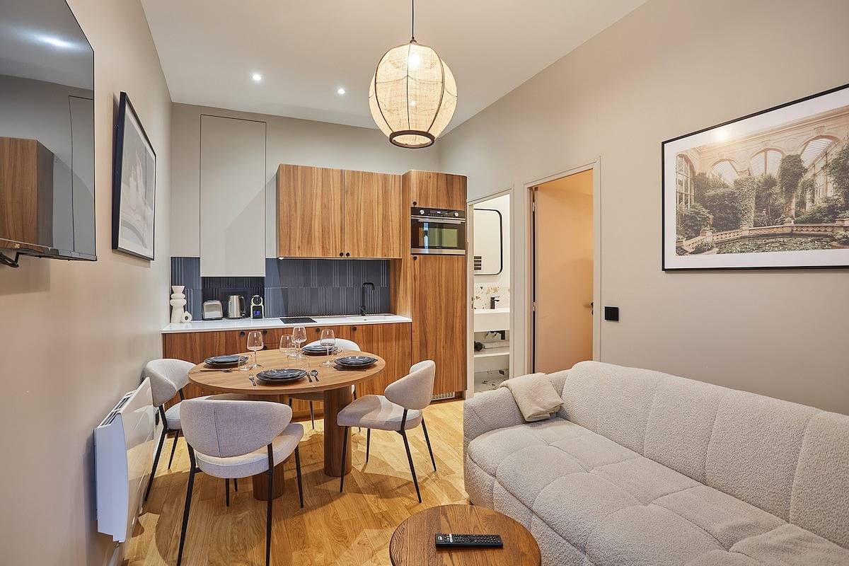 Ganze Wohnung, Apartment 1 bedroom - Canal Saint-Martin in 10e Arrondissement, Paris