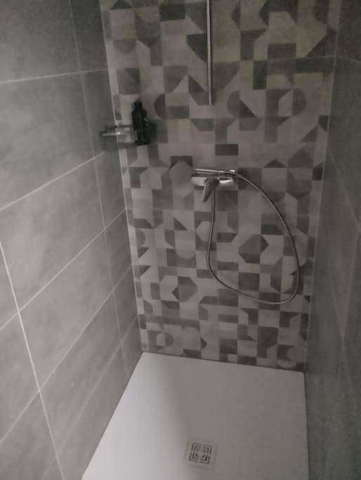 Gîte pour 2 personnes, avec terrasse à Saint-Grégoire - 3