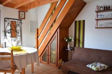 Location de vacances pour 5 personnes, avec terrasse et jardin dans Port d'Hourtin