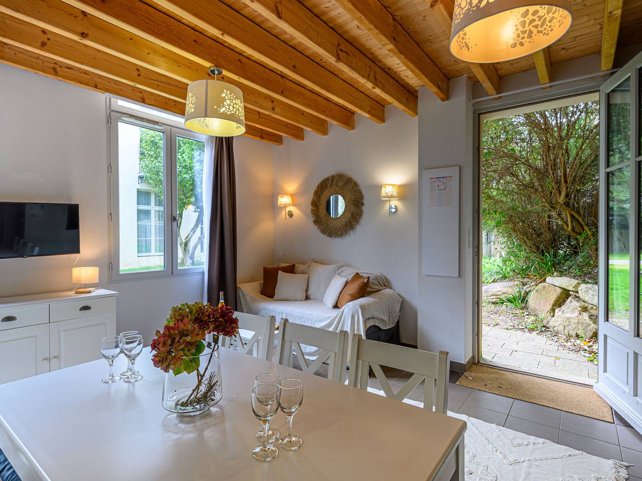 Château De Kergonano, dans l'Orangerie in Baden, Côte des Mégalithes