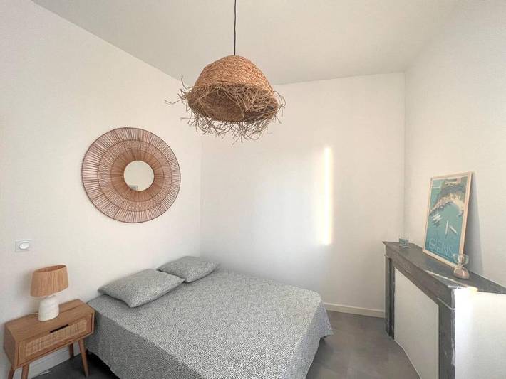 Gîte pour 4 personnes, avec balcon dans Gare De Hyeres - 3
