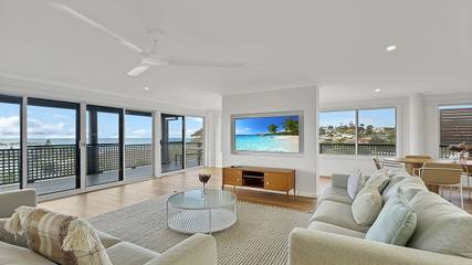 Holiday Letting for 5 People in Malua Bay, New South Wales, Photo 3