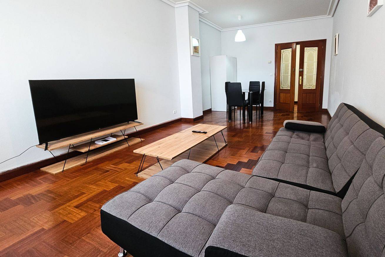Appartement entier, Trav. Tivoli 25 in Bilbao, Biscaye