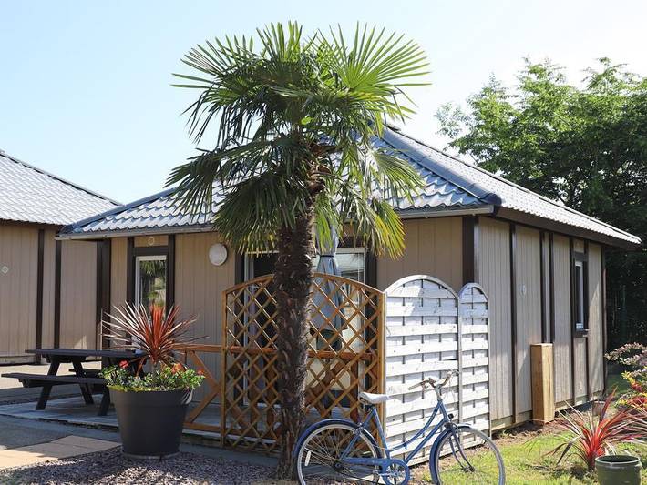 Chalet pour 4 personnes, avec bassin pour enfant, animaux acceptés en Bretagne - 2