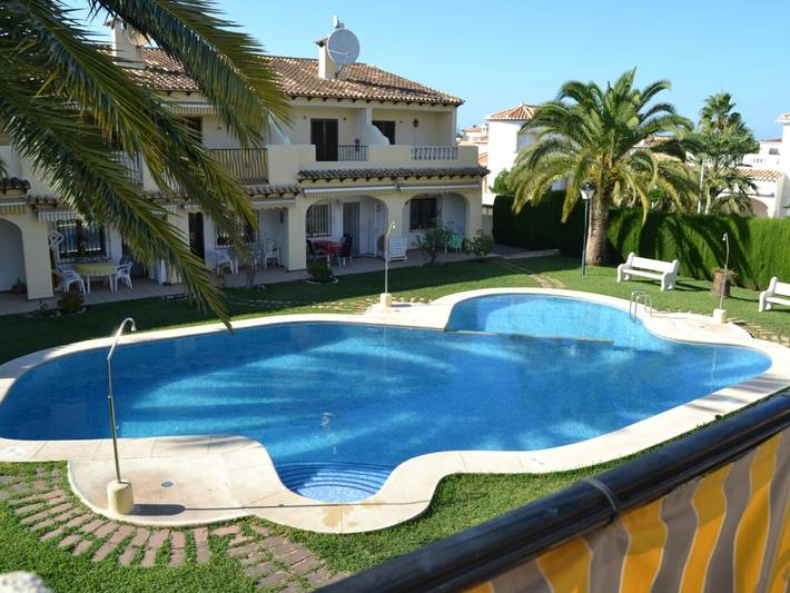 Ferienhaus für 5 Personen, mit Balkon und Terrasse sowie Garten und Pool in els Poblets