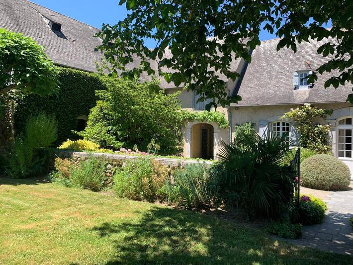 Location de vacances pour 2 personnes, avec piscine ainsi que jardin et vue dans Azereix - 2