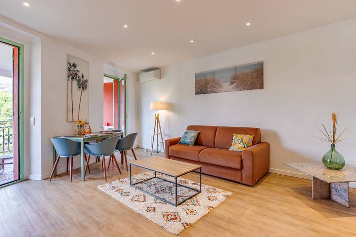 Gîte pour 4 personnes, avec terrasse dans Opera De Nice - 4