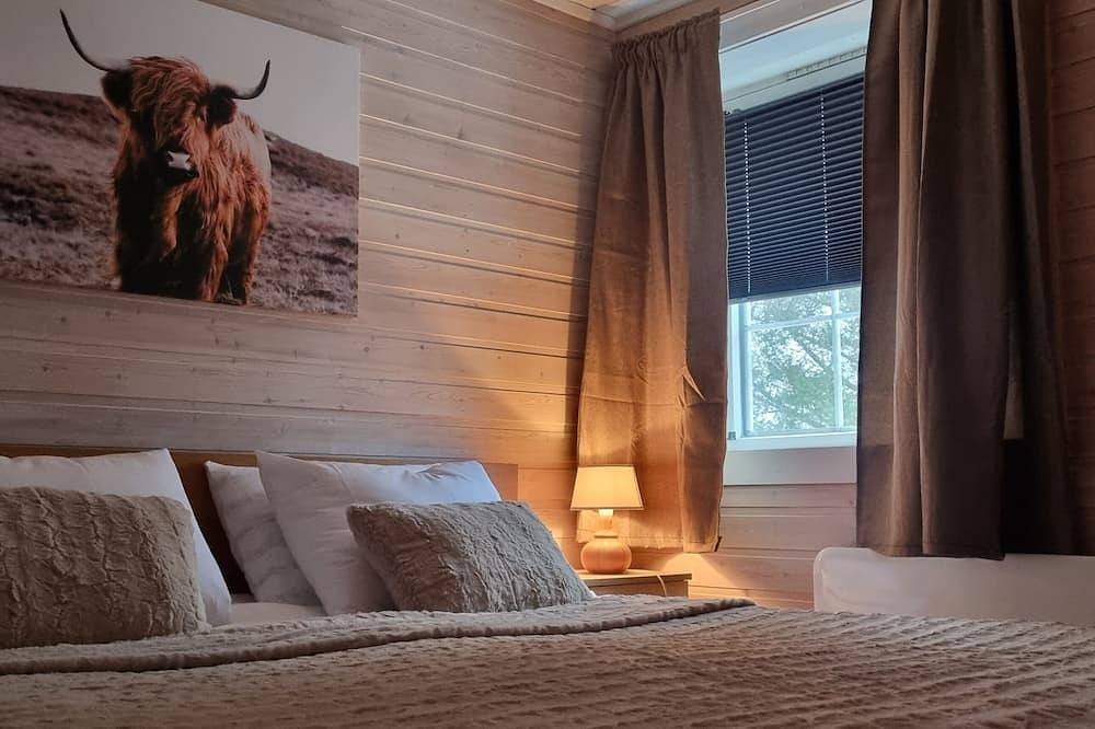 Cozy 2-bedroom cabin in peaceful Gryllefjord with Ac in Senja, Torsken