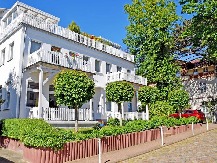 Ferienwohnung für 5 Personen, mit Terrasse und Seeblick in Göhren - 2