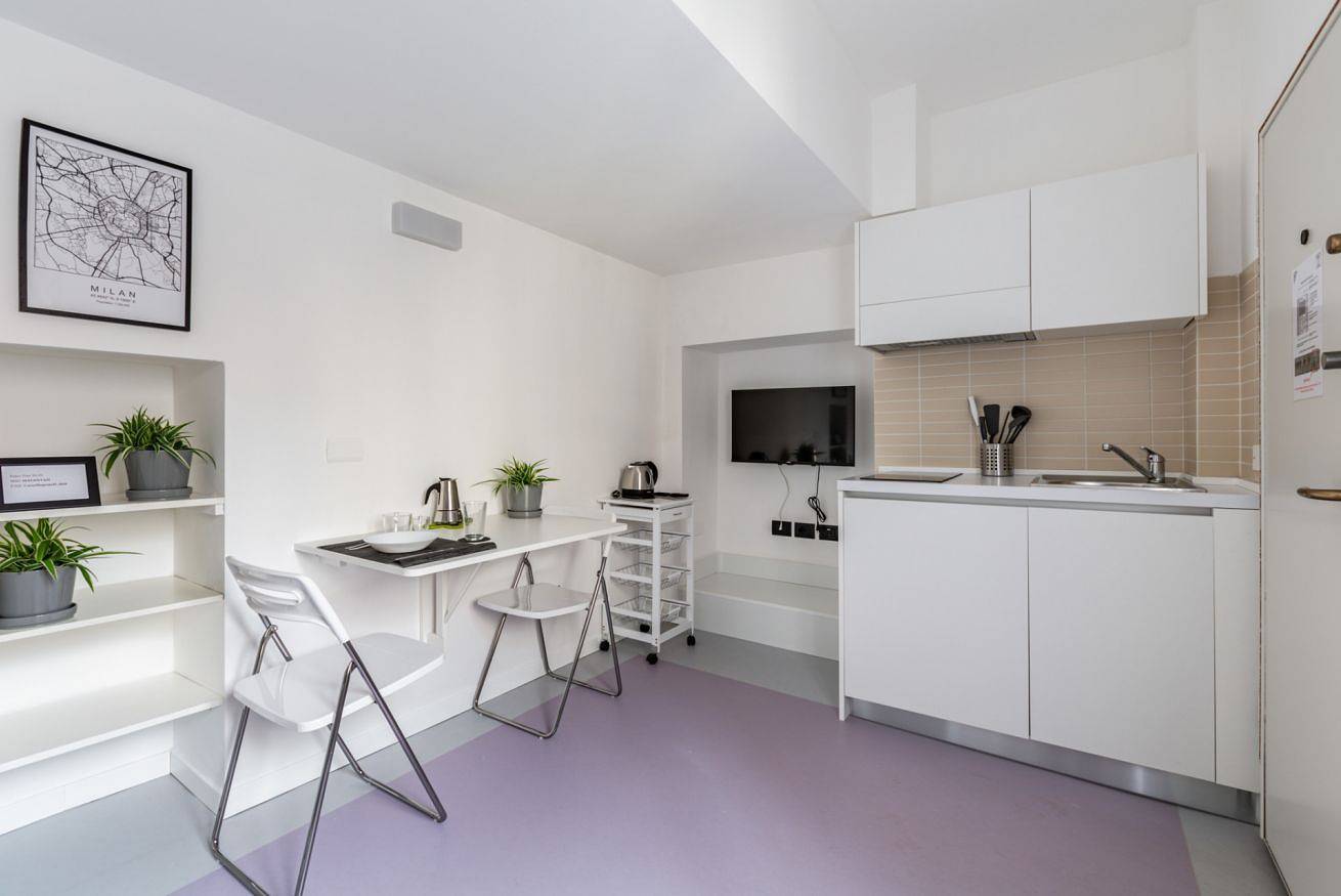 Appartement entier, Apt facing quiet internal courtyard in Milan Center in Milan, Province de Milan