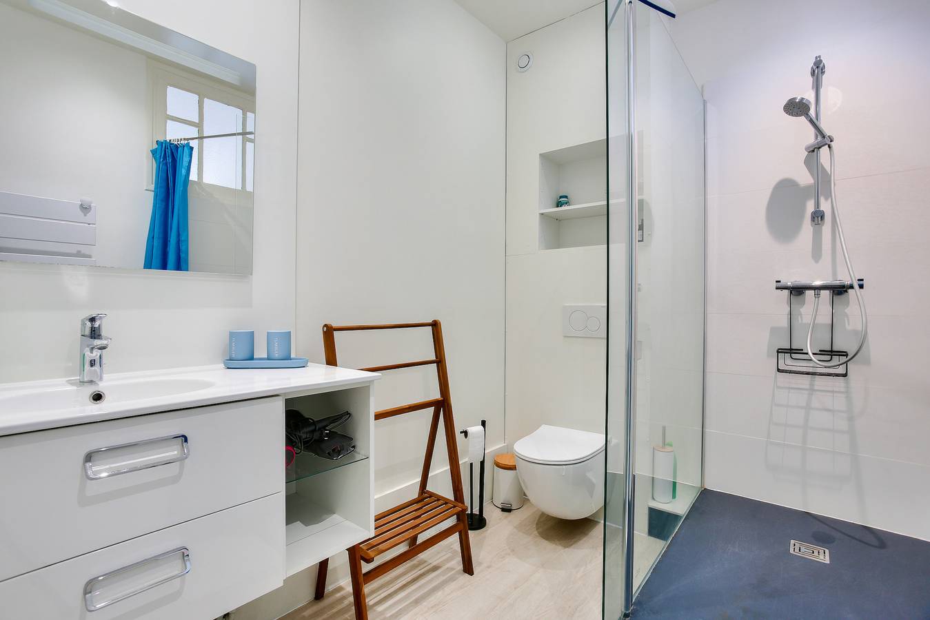 Appartement entier, 200m plage de l'Écluse - Dinard- Logement pour 2 in Dinard, Région de Saint-Malo